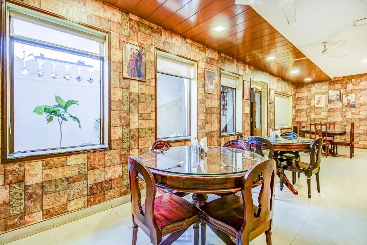 Fabexpress Utsav Villas Jaipur Eksteriør billede